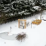 Heart Of Polen Z Widokiem Na śnieżne Kotły Piechowice (Karkonosze)